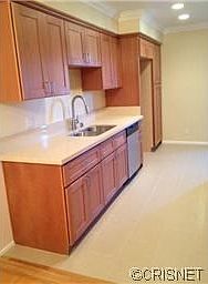 2nd image of 6225 Coldwater Canyon Ave Unit 301