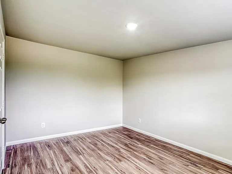 12254 Roy Mix Bohn Ln — Photo 26