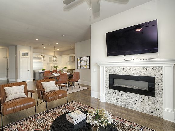 4th image of 105 S Cottage Hill Ave #301