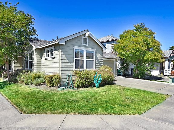 2nd image of 2766 Cumberland Street