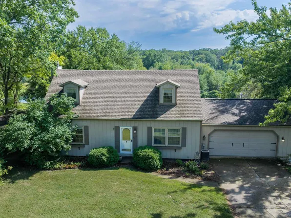 1406 E Gump Rd, Fort Wayne, IN 46845
