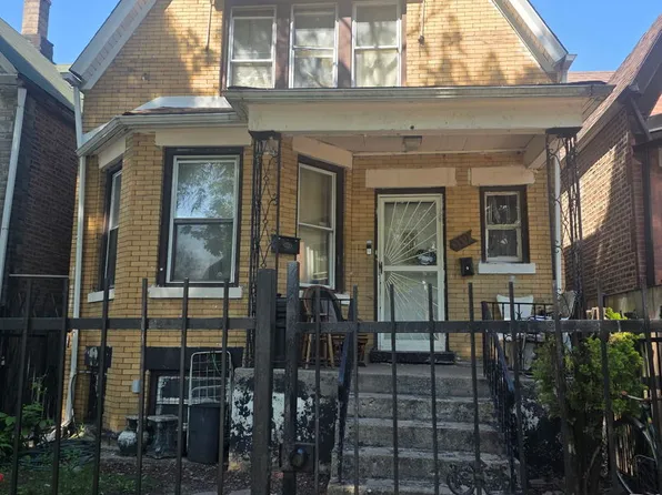 912 N Trumbull Ave, Chicago, IL 60651