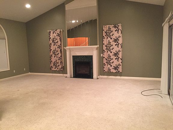 5th image of 5578 Burlingame Ave SW