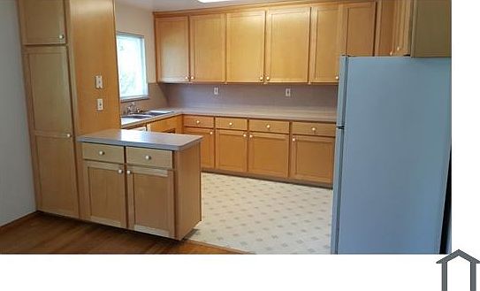 1st image of 113 E Creek Dr