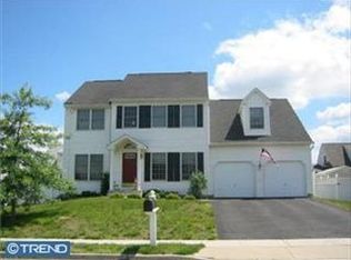 92 Weathervane Dr, Mount Royal, NJ 08061