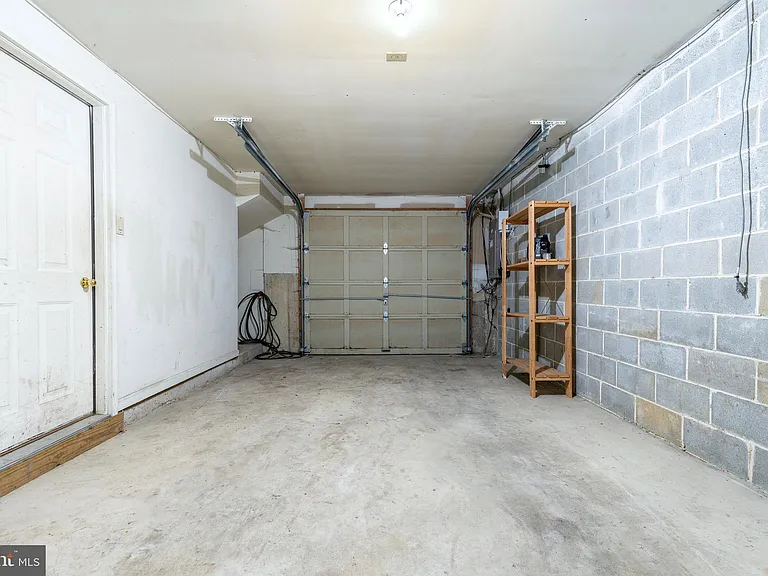 307 Thyme Ln — Photo 25