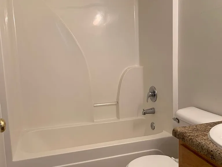 1145 College St NW — Photo 9