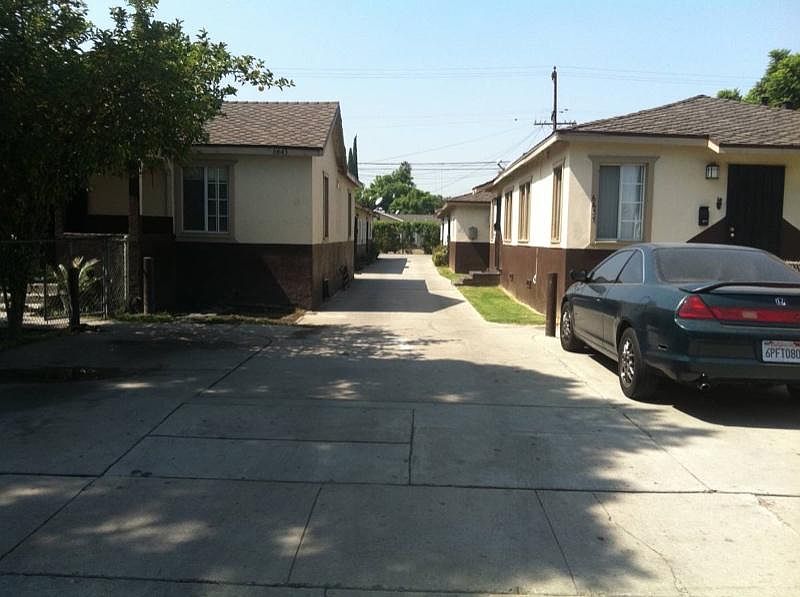 1st image of 6637 1/2 Ira Ave