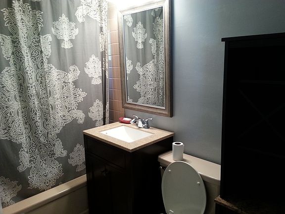 2nd image of 52 Summer Ln