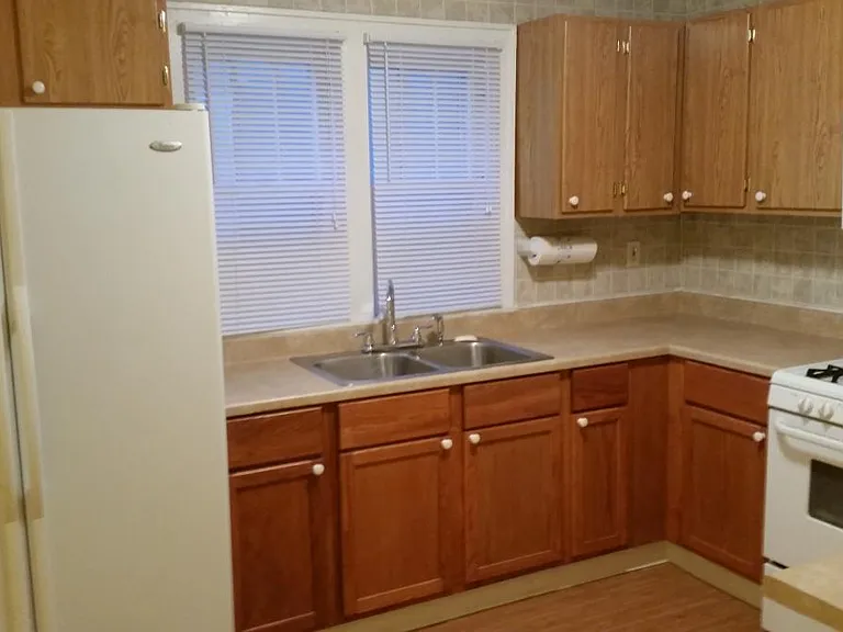 2667 McGuffey Rd — Photo 7
