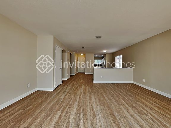 5th image of 923 Granite Ash Ave