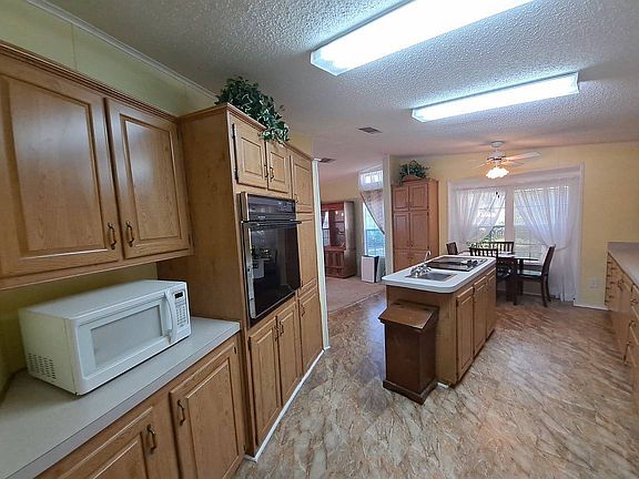 4th image of 617 Friars Way #617