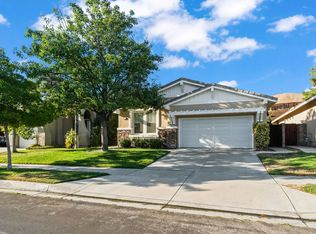 33398 Warwick Hills Rd, Yucaipa, CA 92399