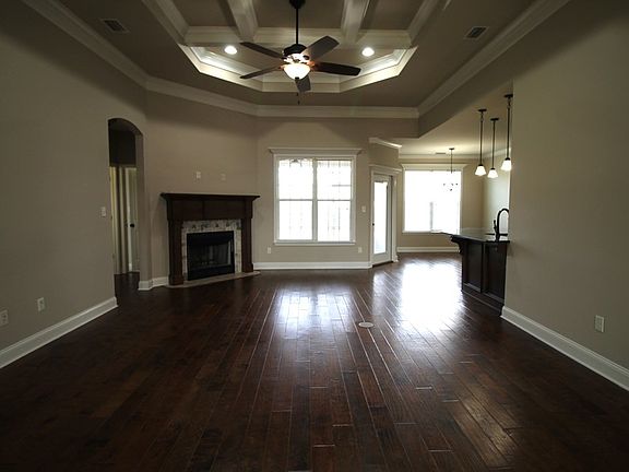 3rd image of 4596 Amelia Cir