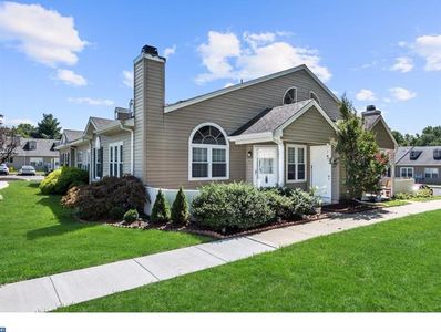 1203 Megans Ln, Burlington, NJ, 08016