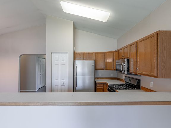 5th image of 1205 Labrador Tea Ct