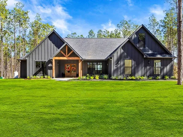 589 Big Buck Dr, Moscow, TX 75960