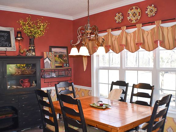 5th image of 110 Eagle Valley Dr