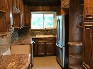 9532 La Tuna Canyon Rd, Sun Valley, CA 91352