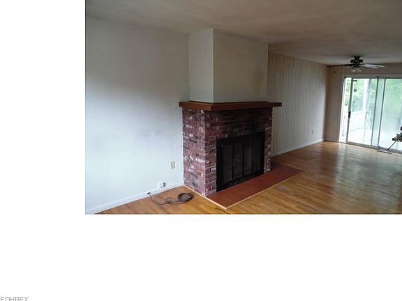 2nd image of 4963 Donovan Dr