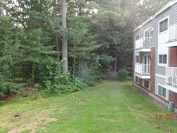 4th image of 114 Capitol Hill Dr #1