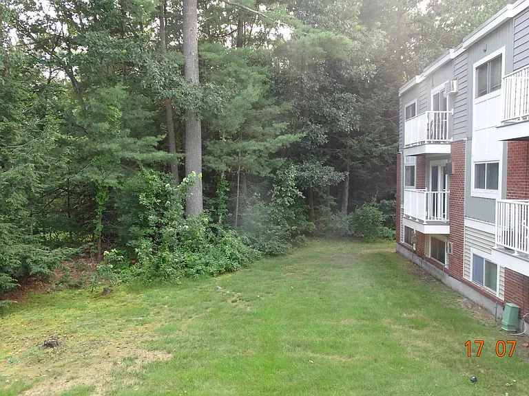 114 Capitol Hill Dr #1 — Photo 4