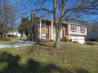 5430 Cherrybend Dr, Cincinnati, OH 45247