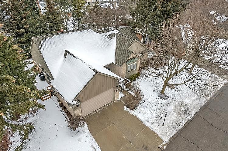 1st image of 16827 Country Knoll Dr #10