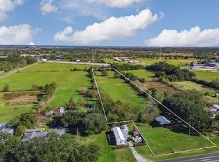 14721 N Fm 1663, Winnie, TX 77665