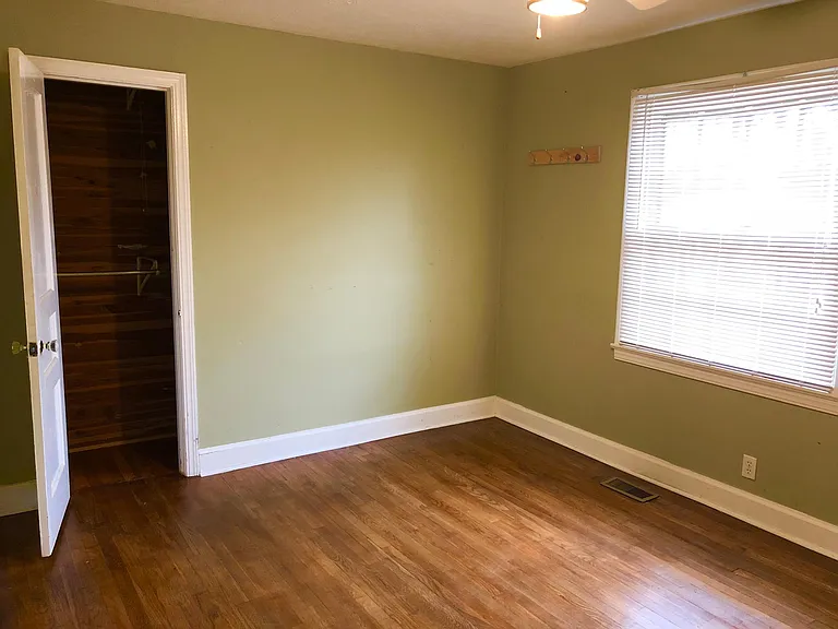 1772 Lake Rd — Photo 11