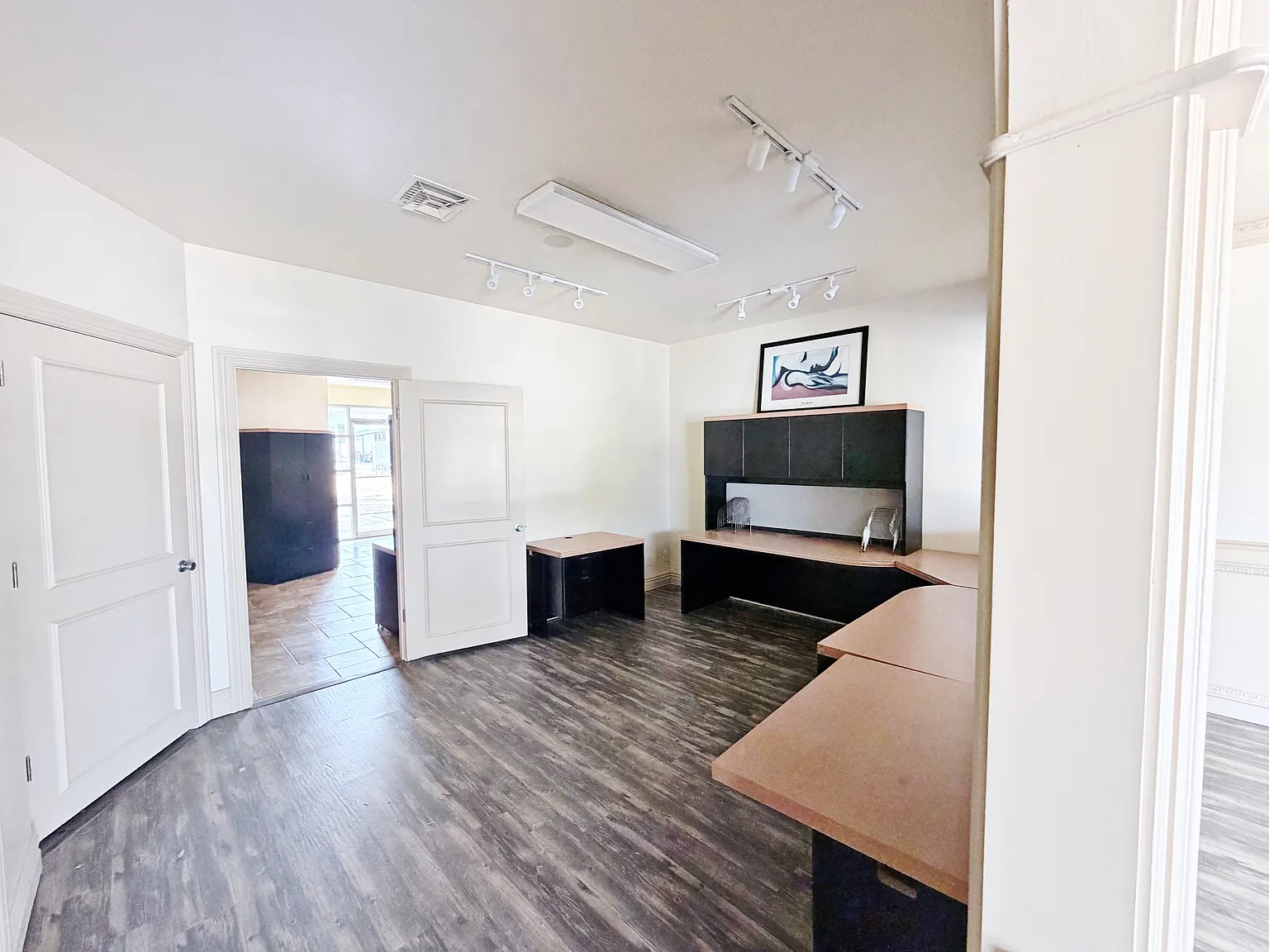Colt Square - 104 #2 — Photo 4