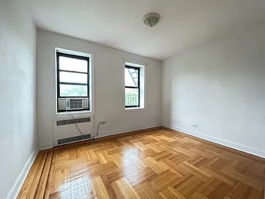 Rented by Lang Realty LLC | media 5