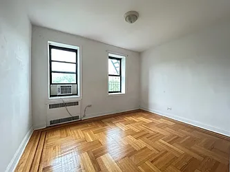 Rented by Lang Realty LLC