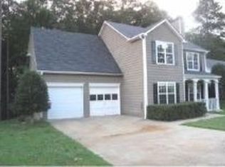 32 Maddox Rd, Acworth, GA 30102