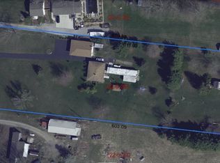 4137 Newton Falls Rd, Berlin Center, OH 44401