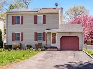 527 Valentine St, Hackettstown, NJ 07840