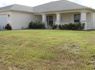 2715 23rd St SW, Lehigh Acres, FL 33976