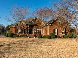 4405 Hidden Lake Dr SE, Owens Cross Roads, AL 35763