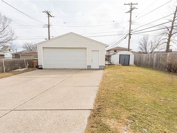 3rd image of 103 Zoerb Ave