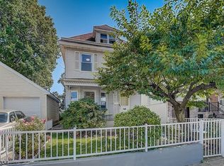 310 Vine St, Elizabeth, NJ 07202