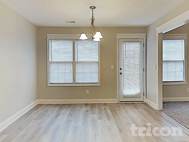 2344 Foxworth Ct — Photo 4