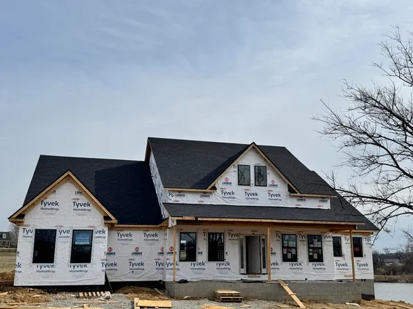 200 Maple Lawn Cir, Nicholasville, KY 40356