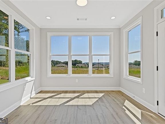 5th image of 2716 Rylee Carter St