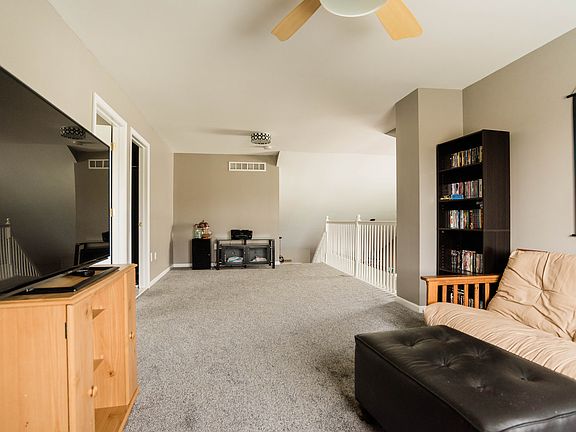 5th image of 20631 Doves Pointe Dr