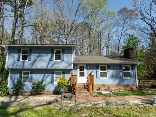 410 N Currie Dr, Sanford, NC 27330