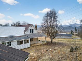 1917 Fairview Rd, Andrews, NC 28901