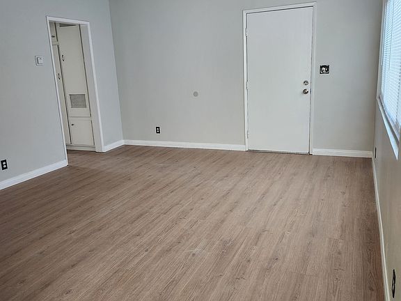 3rd image of 1268 W 89th St #1