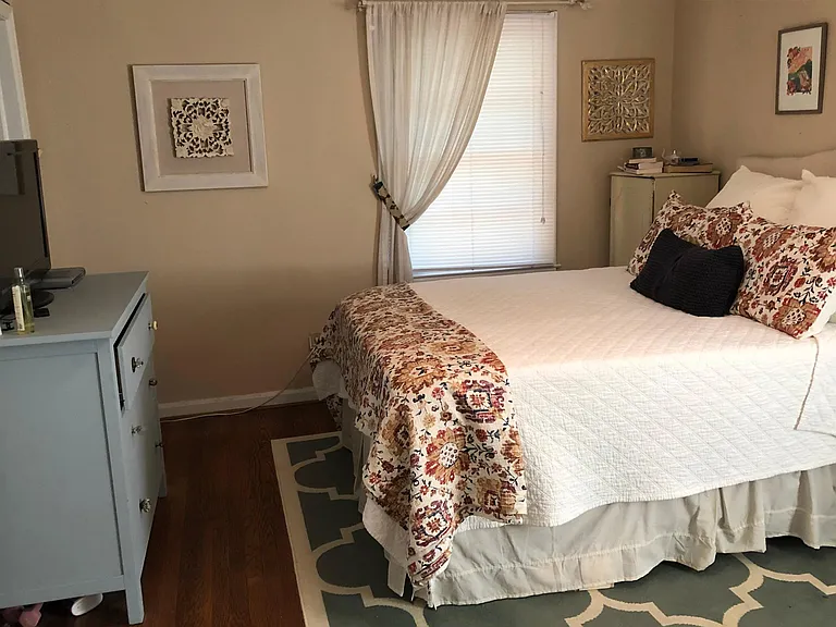 4011 Sheldon Dr NE — Photo 11