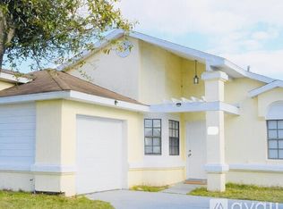 206 Gemwood Ct, Kissimmee, FL 34743