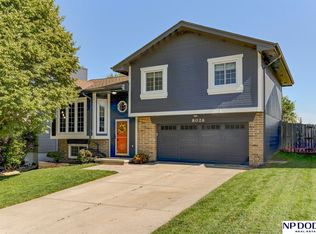 8026 Newport Ave, Omaha, NE 68122